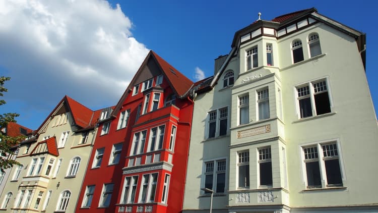 Families in German cities must earn 5.000 euros monthly to afford a property