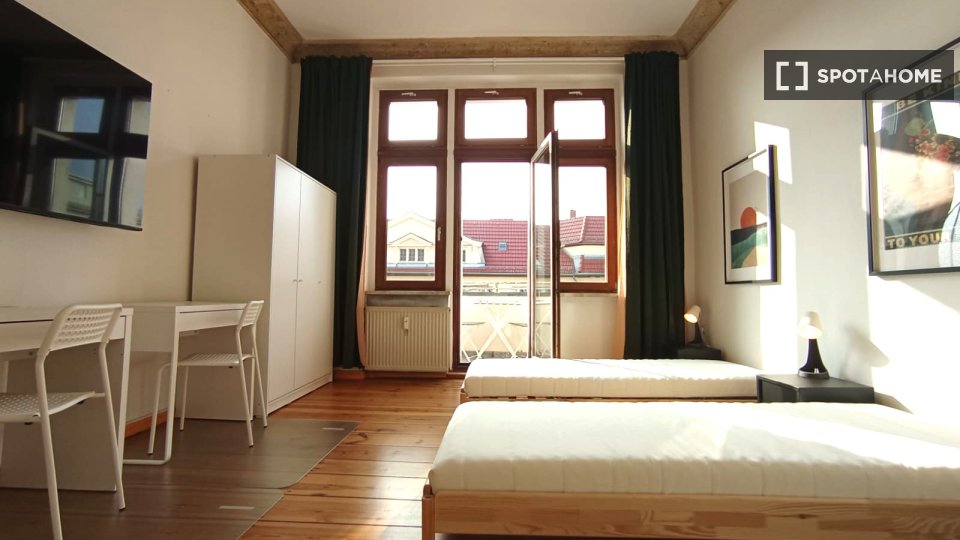 Apartment, Pflügerstraße, Berlin
