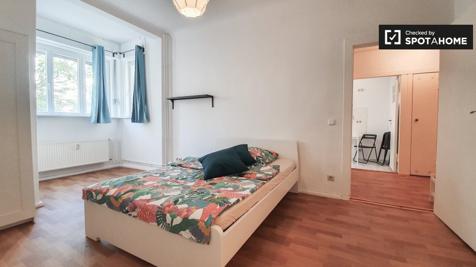 Room, Hainstraße, Berlin