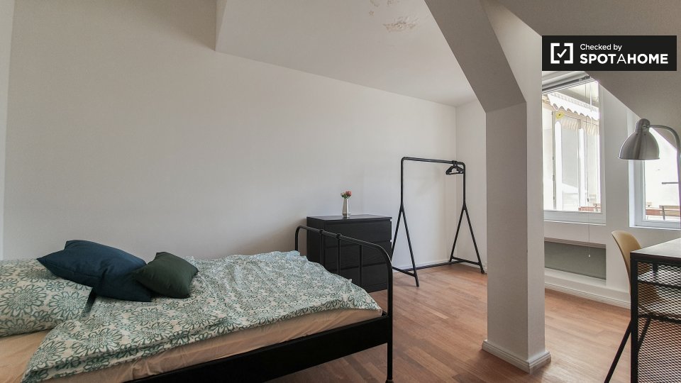 Room, Martin-Luther-Str., Berlin