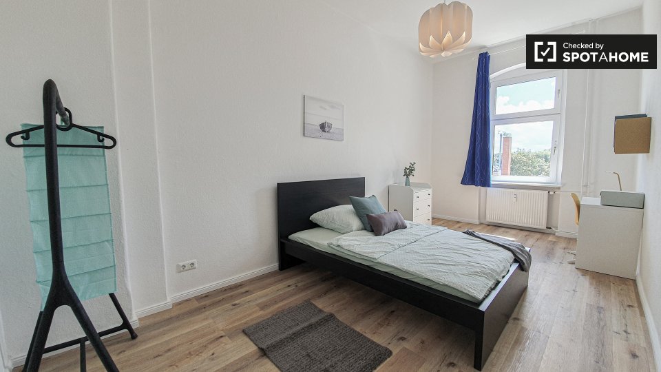 Room, Holländerstraße, Berlin
