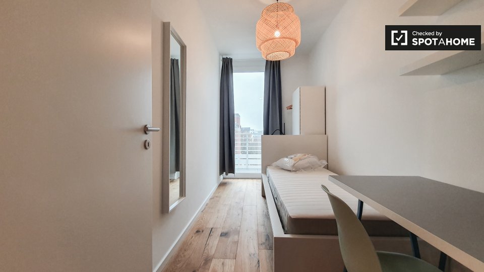 Room, Nazarethkirchstraße, Berlin