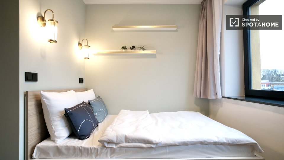 Apartment, Pestalozzistraße-8, Berlin