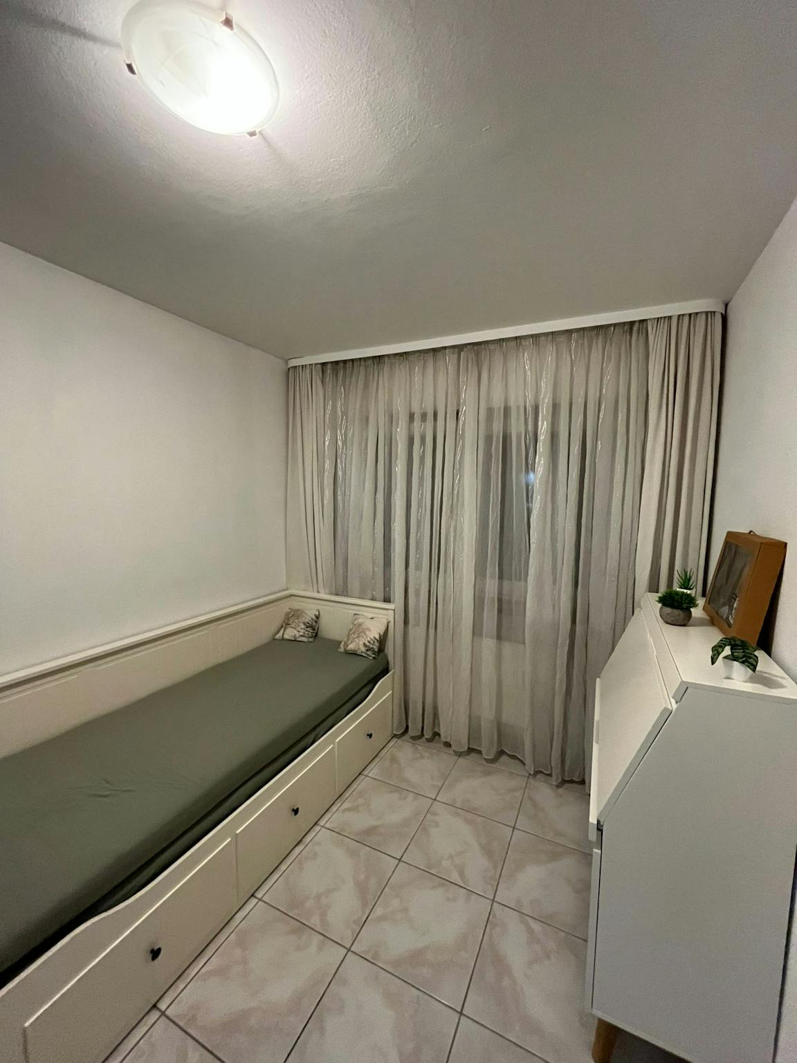 Apartment, Balthasarstraße, Cologne