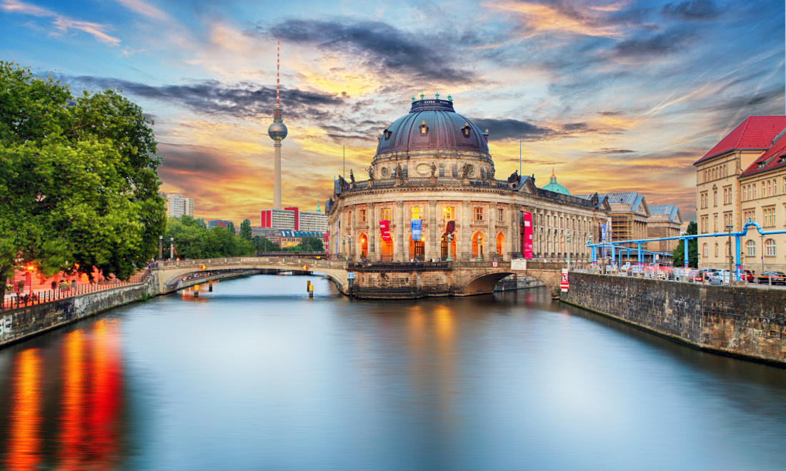 Sick of house-hunting? An insider’s perspective might help!