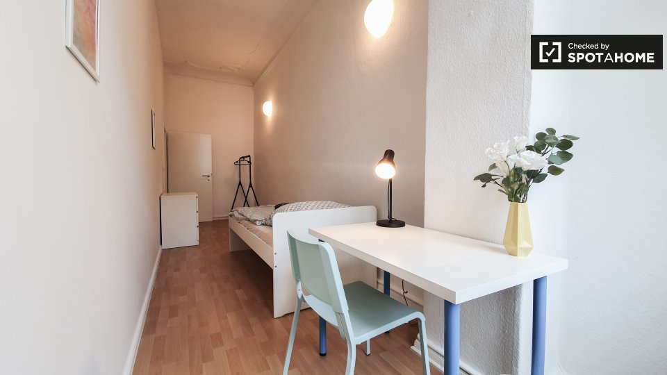Room, Detmolder Str., Berlin