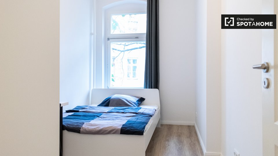 Room, Graefestraße, Berlin