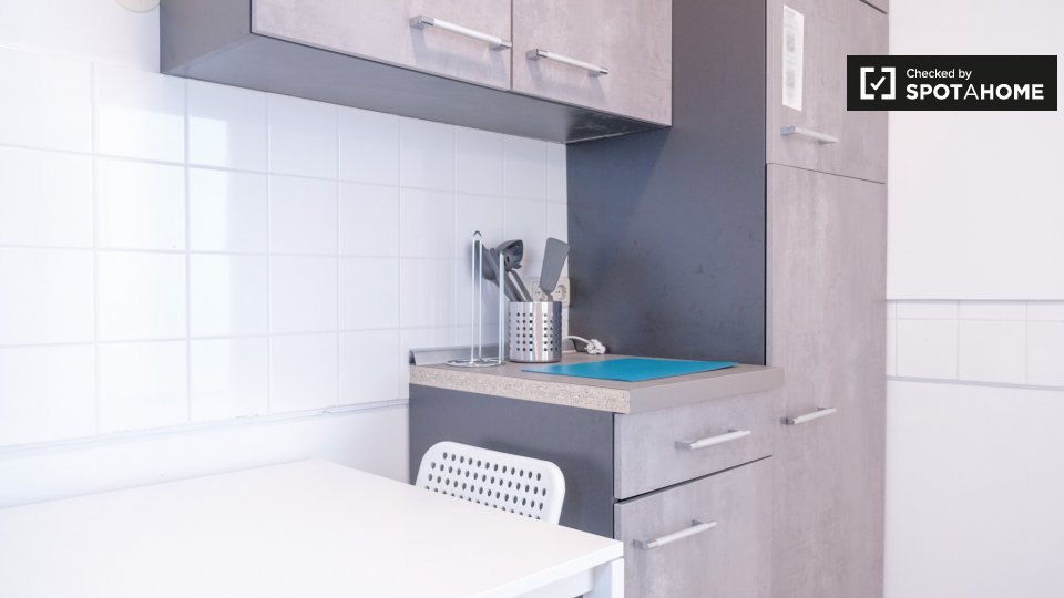 Room, CharlottenstraßeB, Berlin