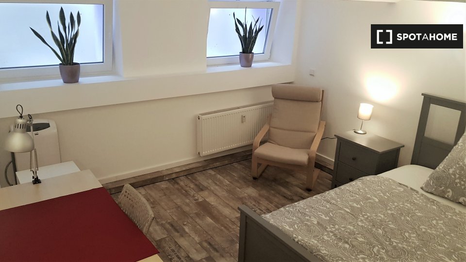 Apartment, Suarezstraße, Berlin