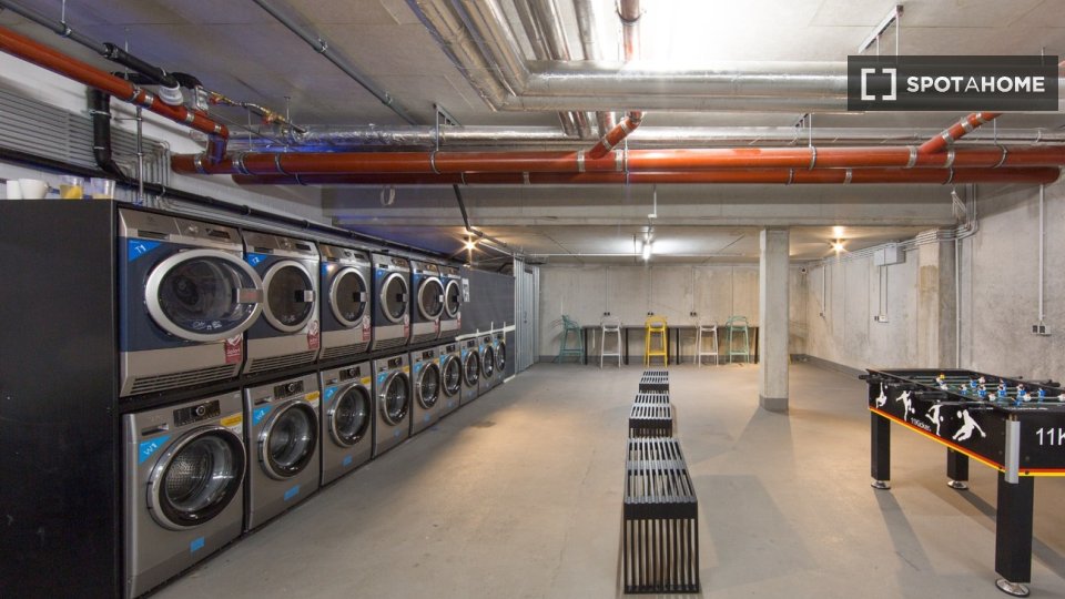Room, Nazarethkirchstraße, Berlin