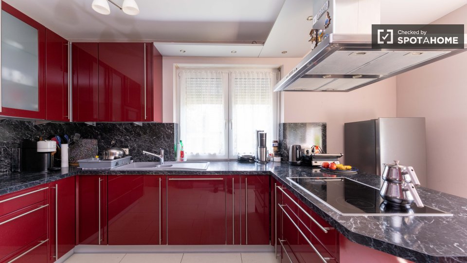 Room, Steinträgerweg, Berlin