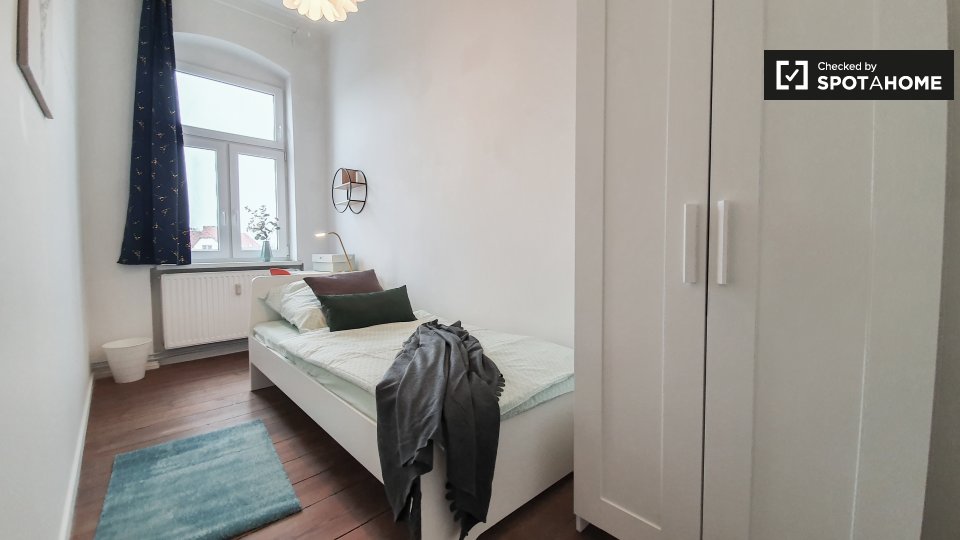 Room, Weimarische Str., Berlin