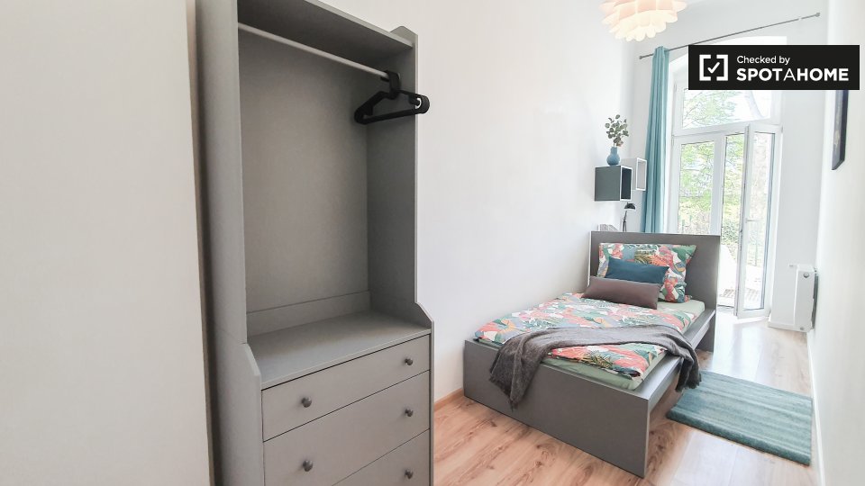Room, Weimarische Str., Berlin