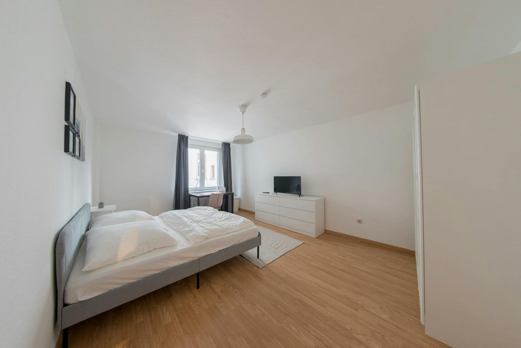 Apartment, Holzhausenstraße, Frankfurt
