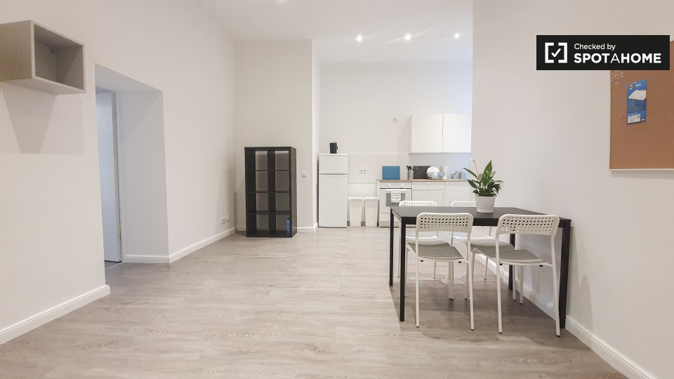 Room, Ibsenstraße, Berlin