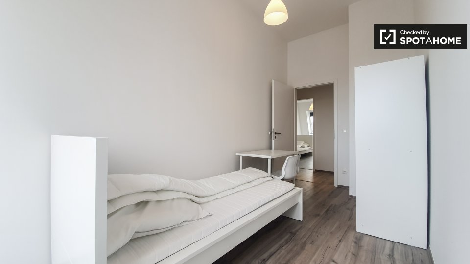 Room, Kottbusser Damm-30, Berlin