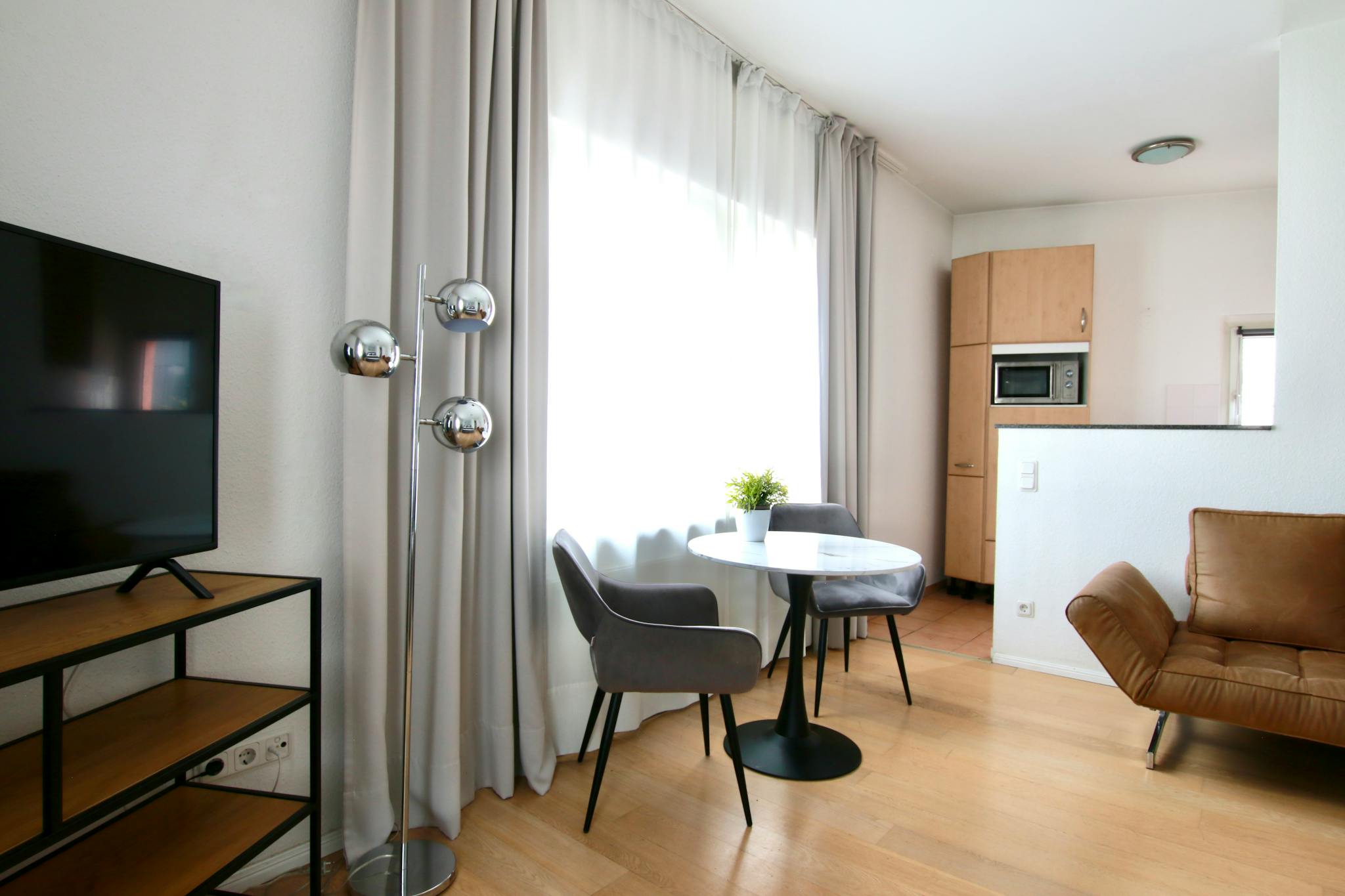 Apartment, Bismarckstraße, Cologne