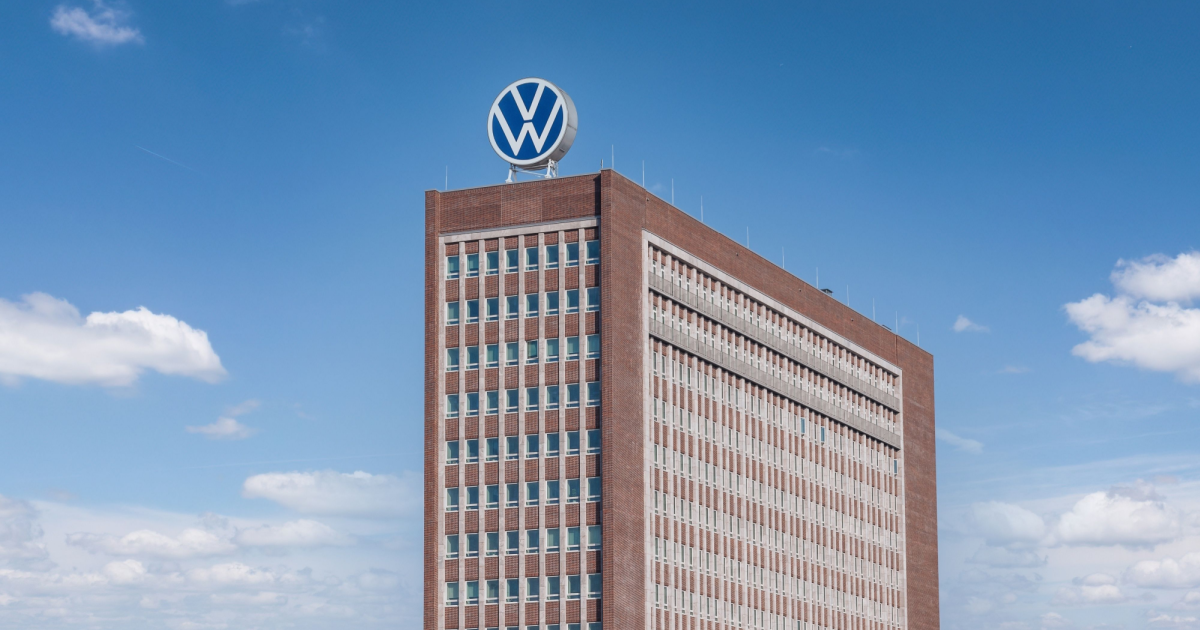 One third of companies in Germany to cut jobs in 2026