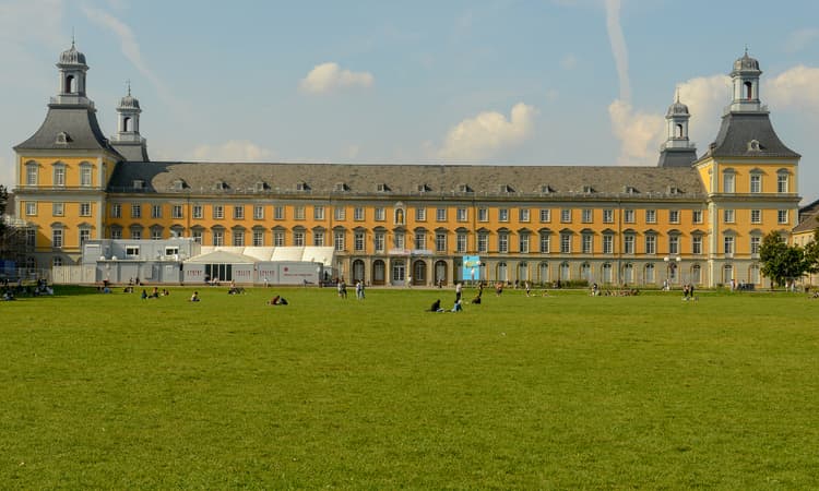 Germany to up funding for EU exchange students via Erasmus+ programme
