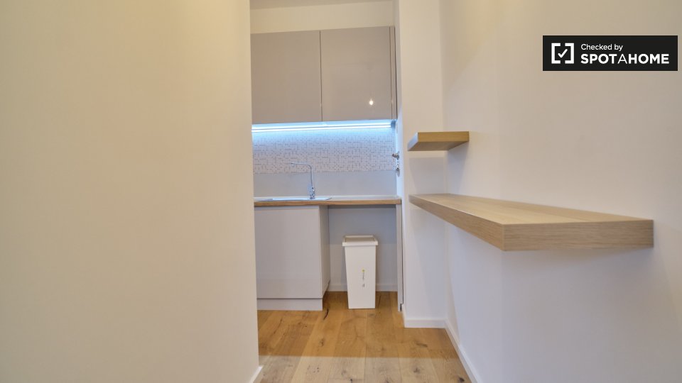 Room, Nazarethkirchstraße, Berlin
