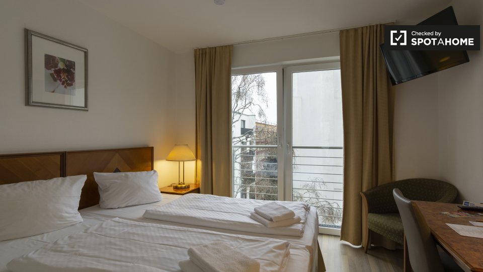 Apartment, Osnabrücker Str., Berlin