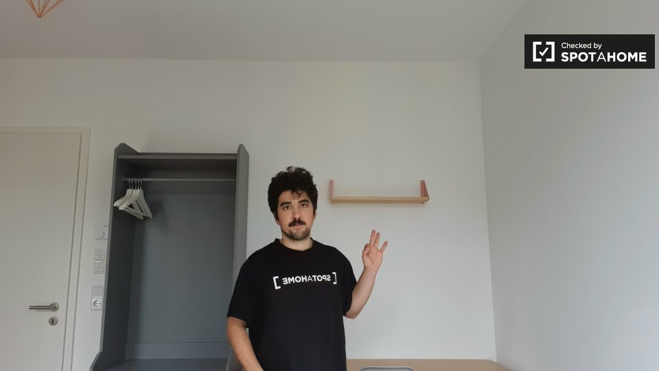 Room, Cunostraße, Berlin