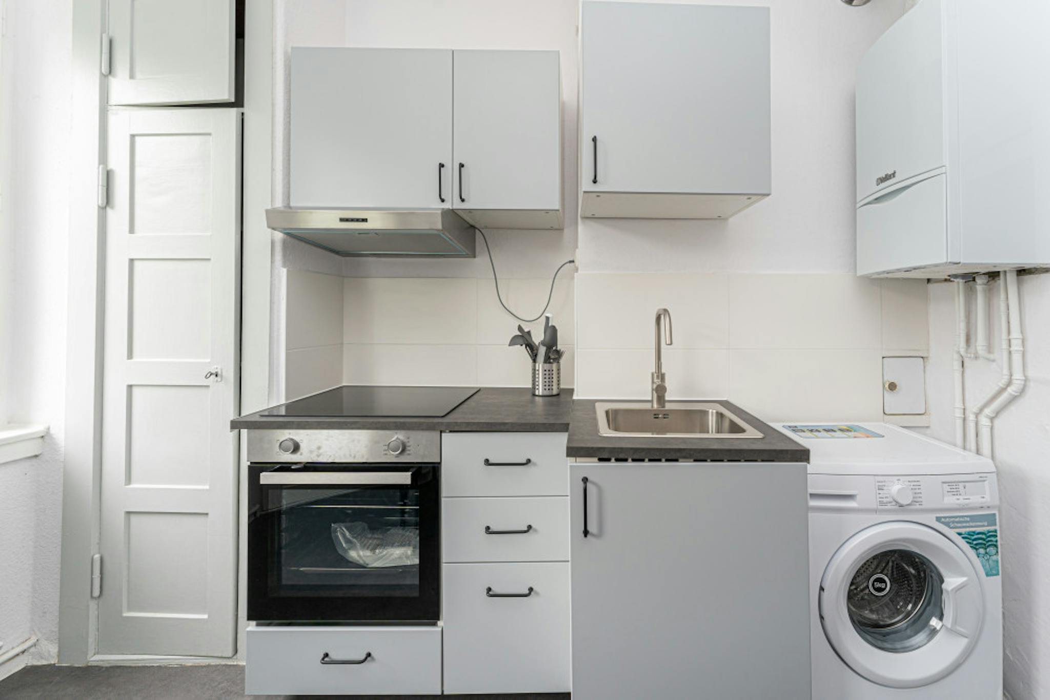 Apartment, Treseburger Ufer, Berlin