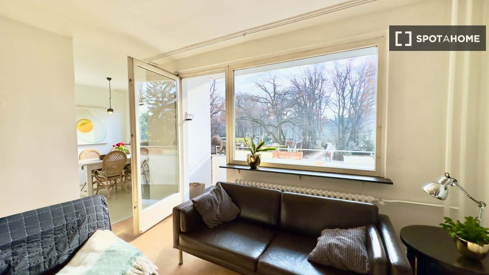 Apartment, Paul-Lincke-Ufer, Berlin