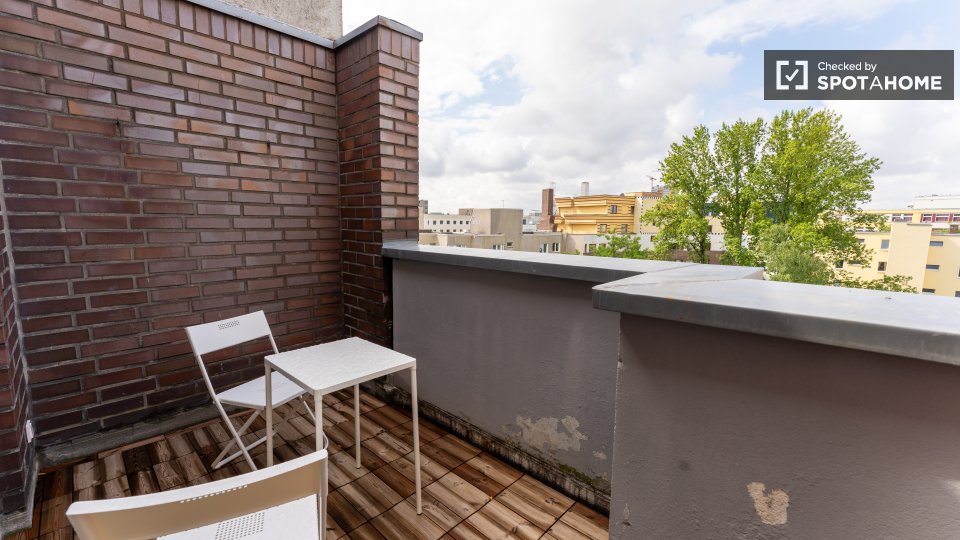 Room, Müllerstraße, Berlin