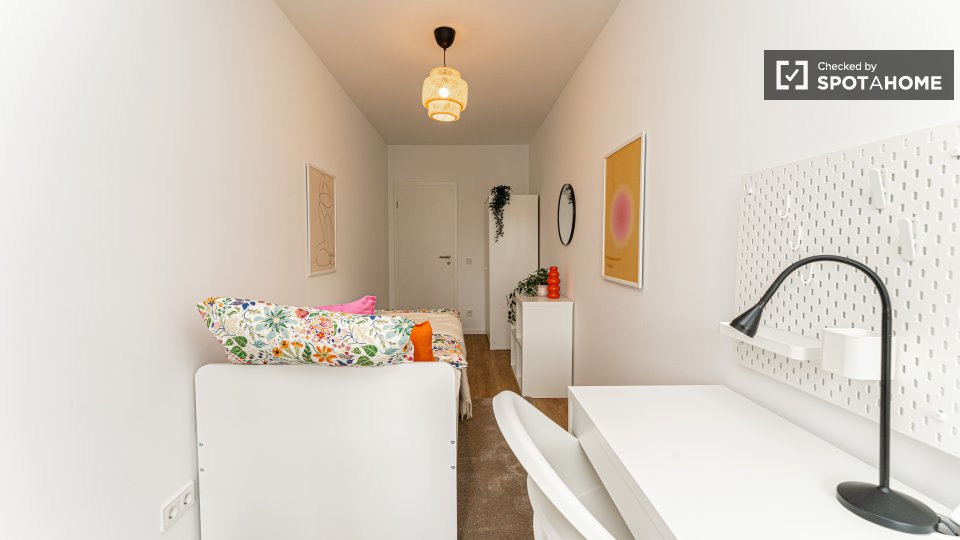 Room, Müllerstraße, Berlin