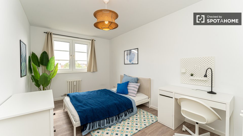 Room, Müllerstraße, Berlin