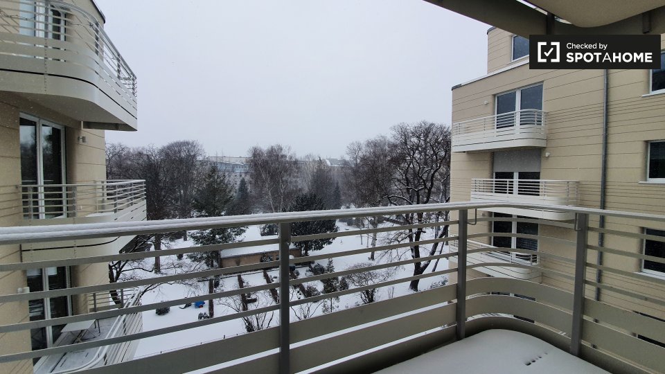 Room, Nazarethkirchstraße, Berlin