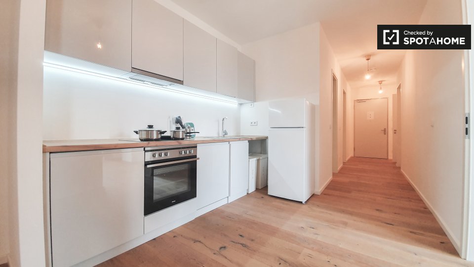 Room, Nazarethkirchstraße, Berlin