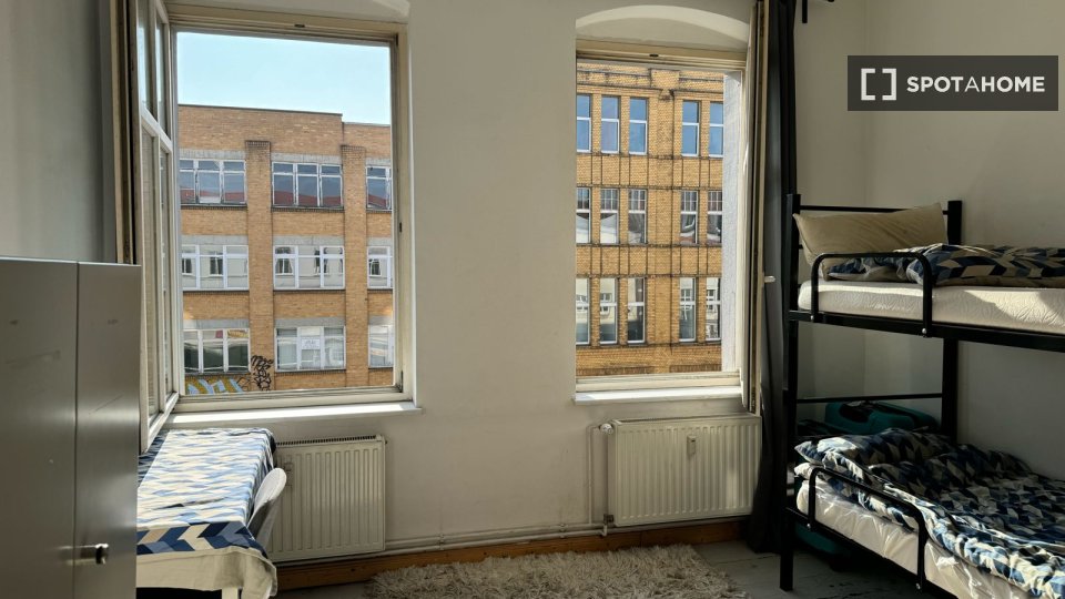 Room, Wilsnacker Str., Berlin