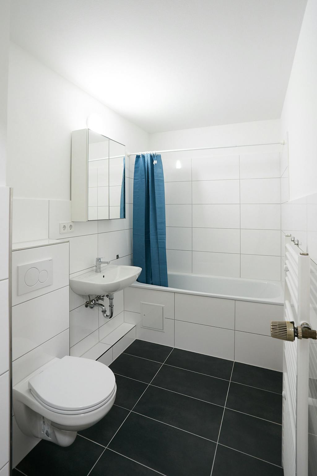 Apartment, Kölner Landstraße, Dusseldorf