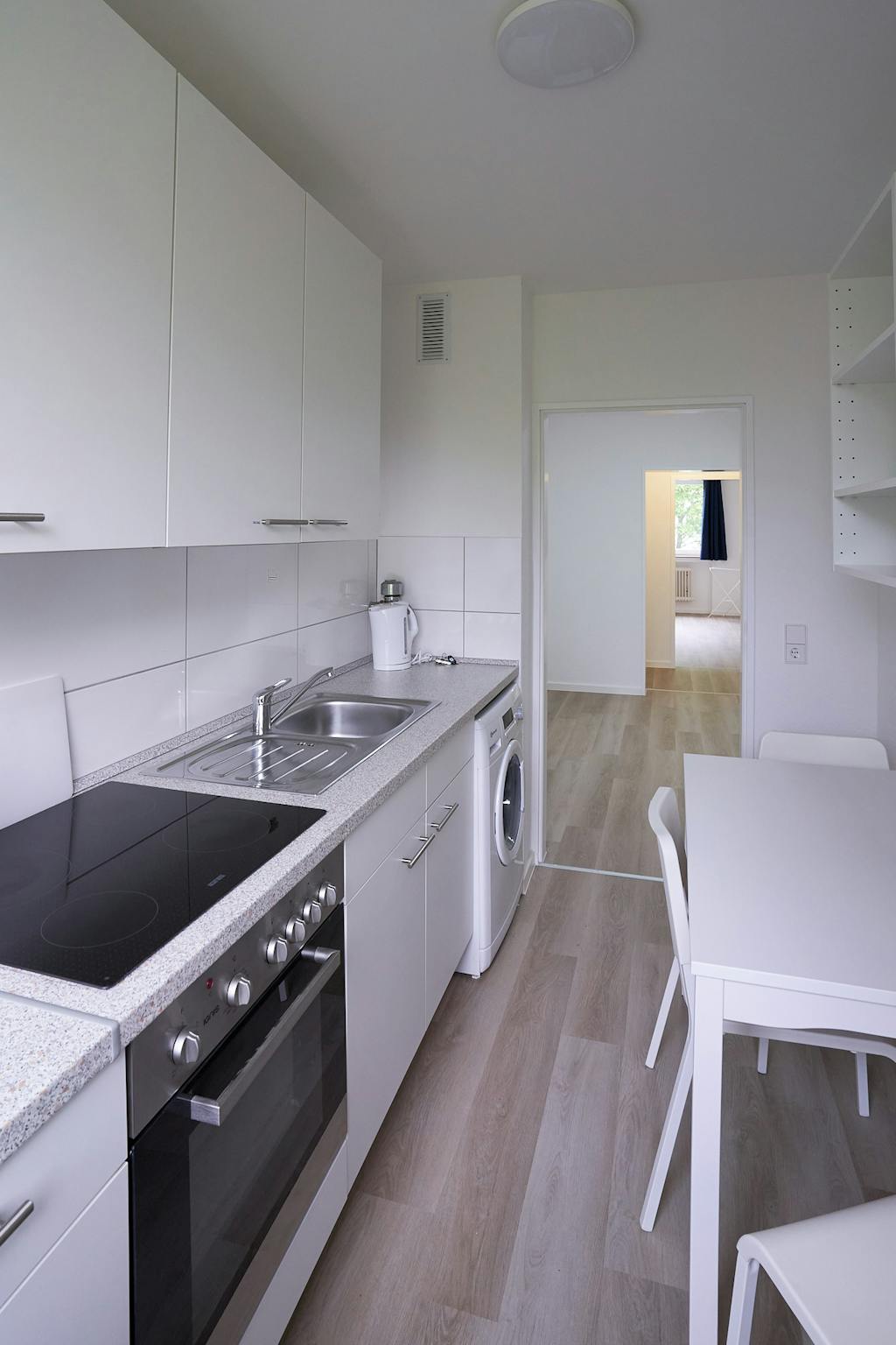 Apartment, Kölner Landstraße, Dusseldorf