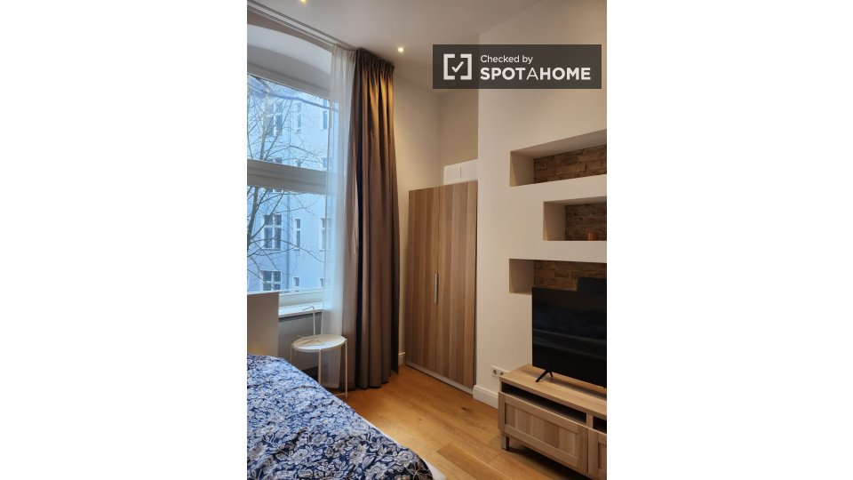 Apartment, Pariser Str., Berlin