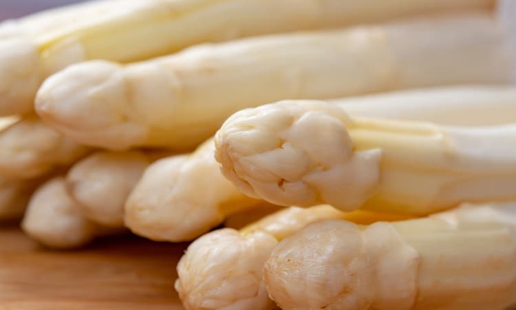 10 facts about Spargelzeit AKA asparagus season