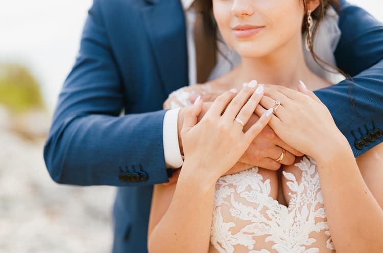 7 quirky German wedding traditions