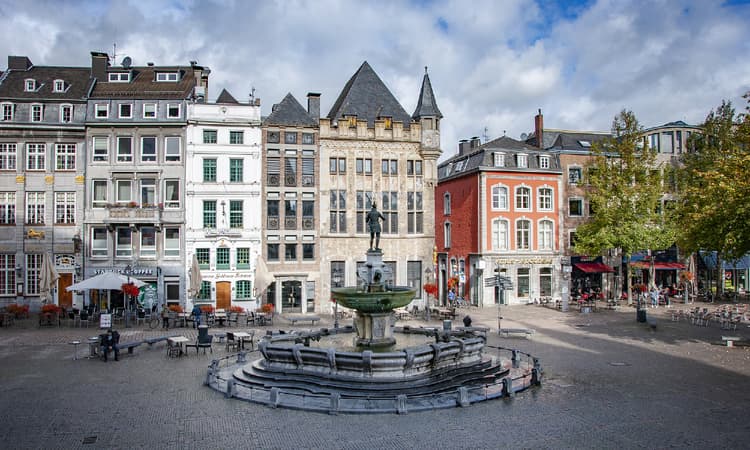 Good jobs, but no friends: How expats rate life in 6 German cities