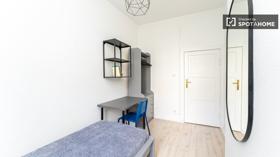 Room, Lauterberger Str., Berlin