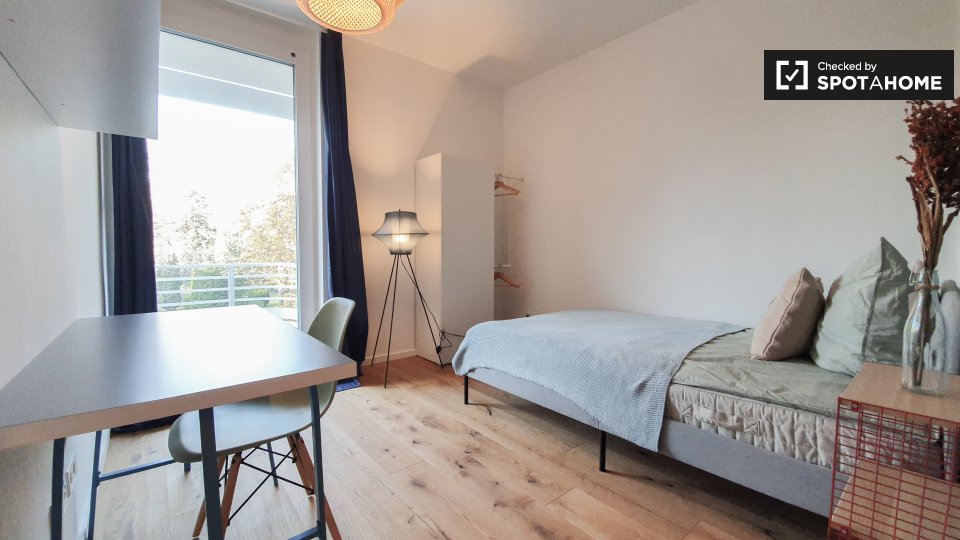 Room, Nazarethkirchstraße, Berlin
