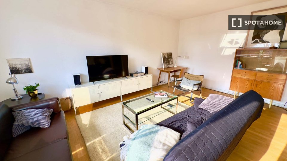 Apartment, Paul-Lincke-Ufer, Berlin