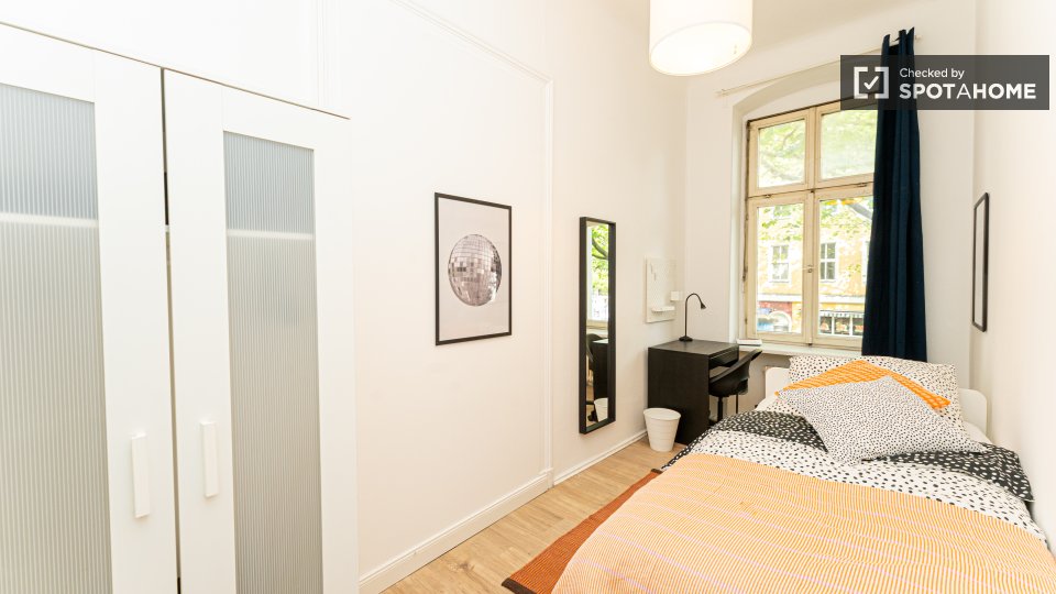 Room, Lübbener Str. 15, 10997 Berlin, Germany, Berlin