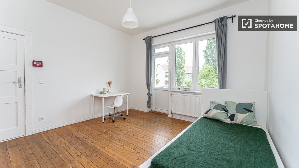 Room, Braunlager Str., Berlin
