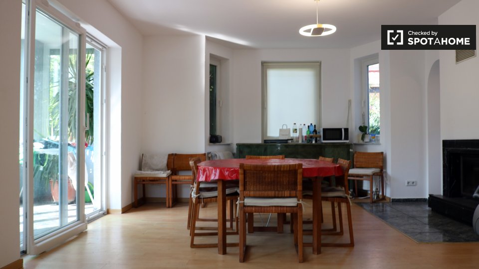 Room, Seegefelder Weg, 13591 Berlin, Germany, Berlin