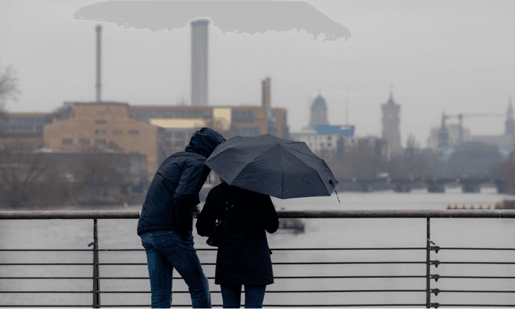 Transport disruptions announced as Storm Zoltan crosses Germany