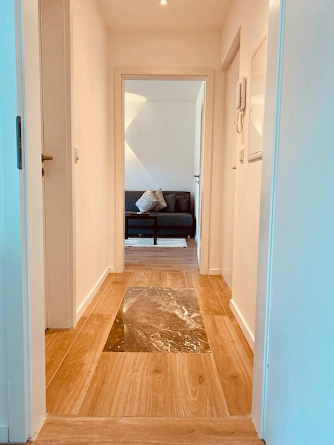 Apartment, Segeberger Weg, Dusseldorf