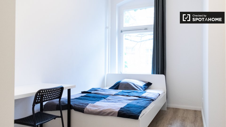 Room, Graefestraße, Berlin