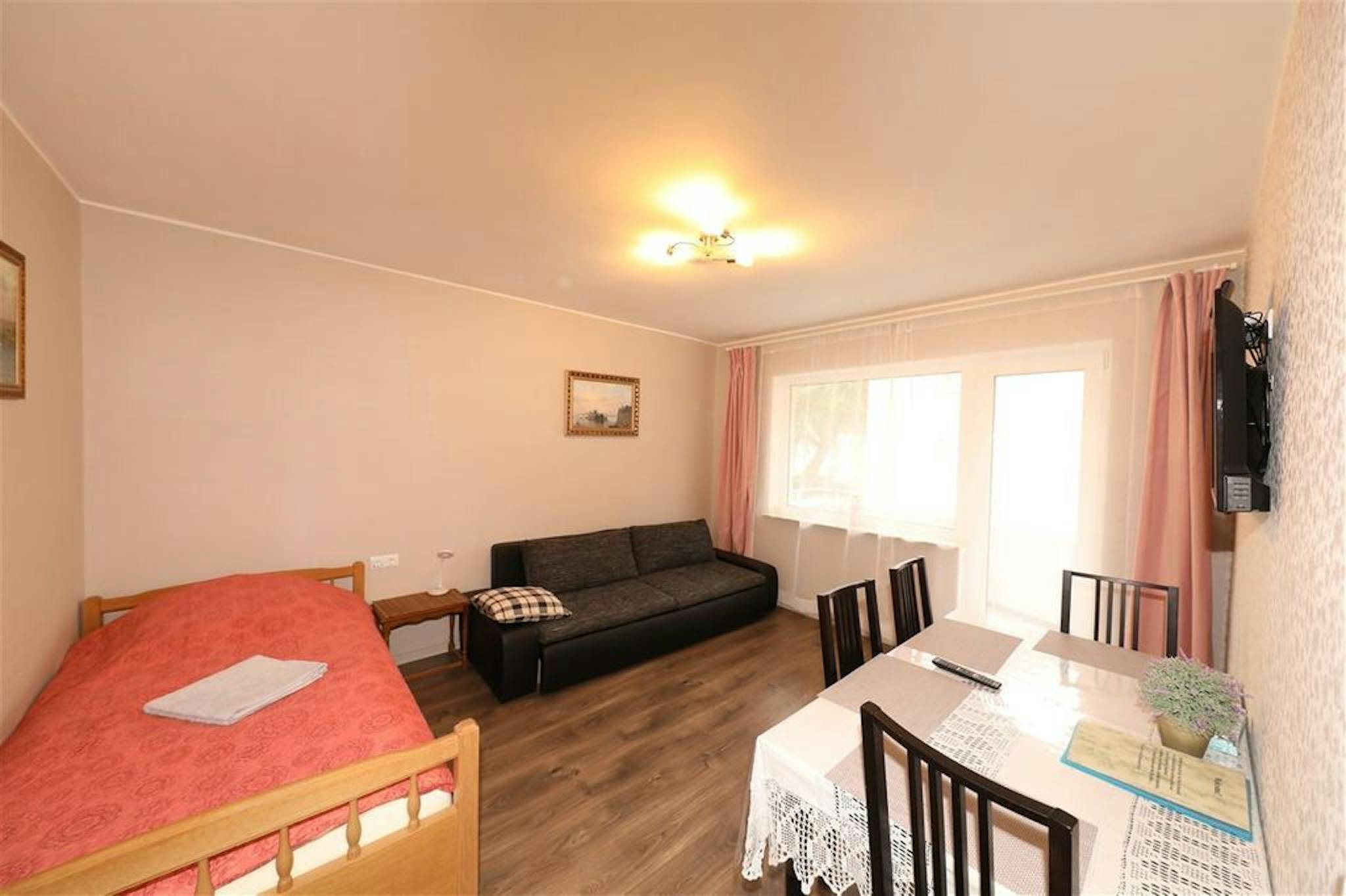 Apartment, Oldenburger Straße, Dusseldorf